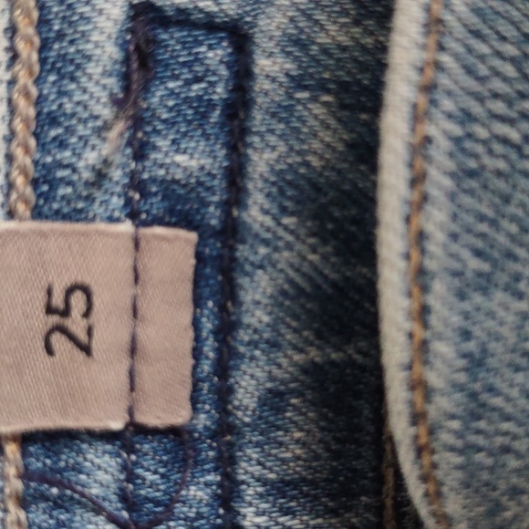 Citizens Of Humanity Size 25 Rocket Crop Midrise Skinny Distressed Blue Jeans - Picture 5 of 16